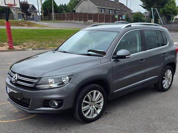 Volkswagen Tiguan SUV, Diesel, 2015, Grey