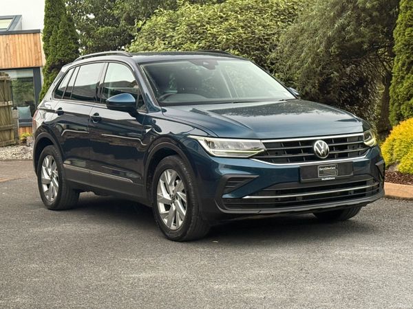 Volkswagen Tiguan SUV, Diesel, 2023, Blue