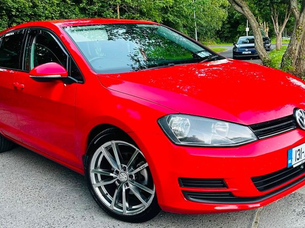 Volkswagen Golf Hatchback, Diesel, 2013, Red