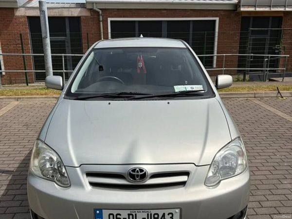 Toyota Corolla Hatchback, Petrol, 2006, Silver
