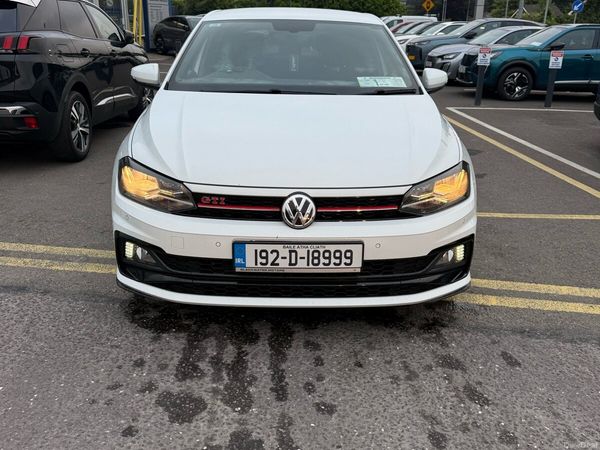 Volkswagen Polo Hatchback, Petrol, 2019, White