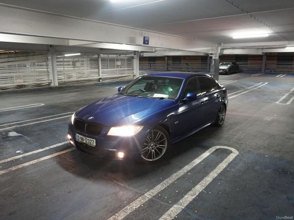BMW 3-Series Saloon, Diesel, 2010, Blue