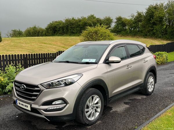 Hyundai Tucson SUV, Diesel, 2016, White