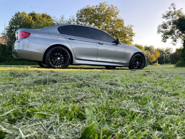 BMW 5-Series Saloon, Diesel, 2011, Grey