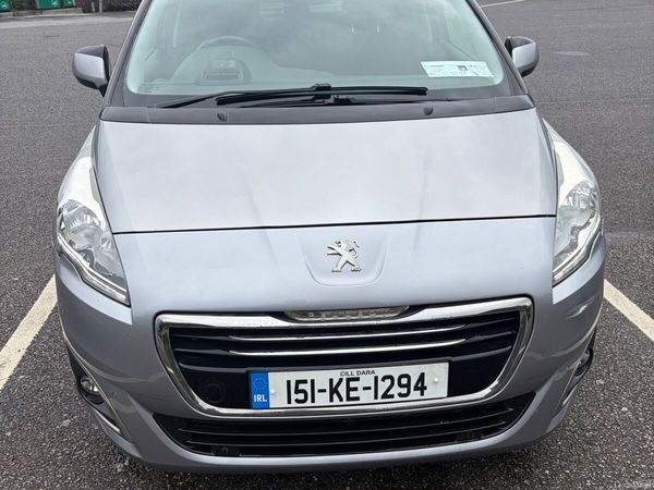 Peugeot 5008 MPV, Diesel, 2015, Grey