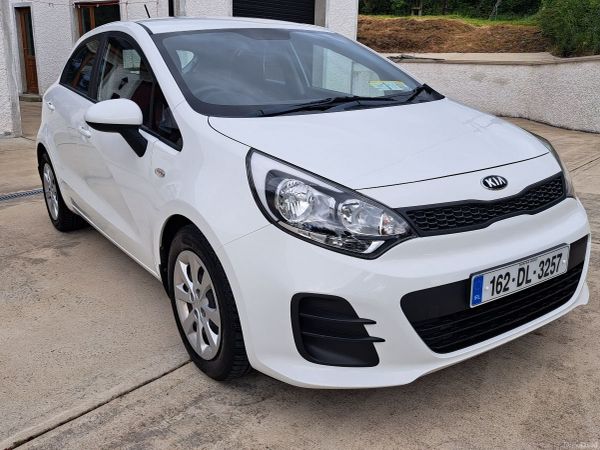 Kia Rio Hatchback, Petrol, 2016, White