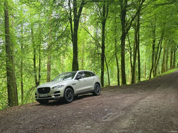 Jaguar F-Pace SUV, Diesel, 2016, Gold