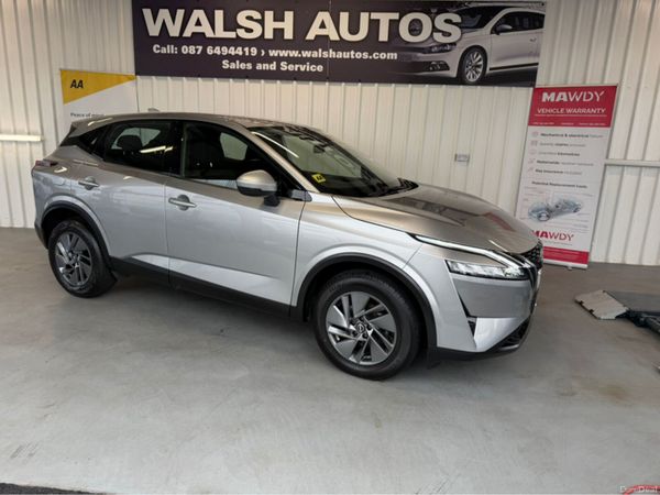Nissan Qashqai MPV, Petrol, 2024, Grey