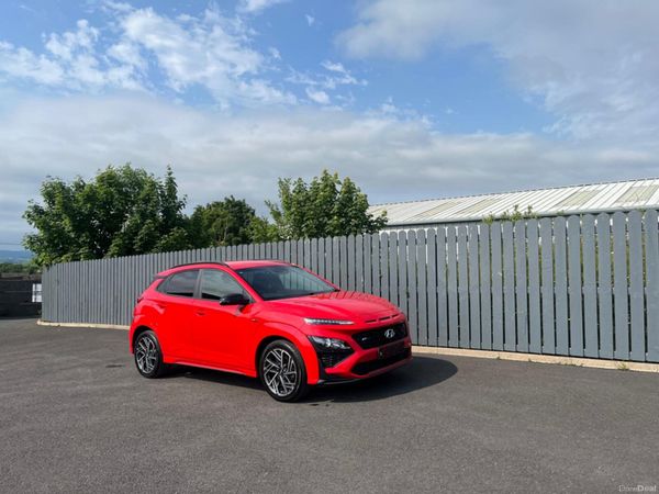 Hyundai KONA Hatchback, Petrol Hybrid, 2023, Red