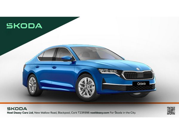 Skoda Octavia Hatchback, Petrol, 2026, Blue
