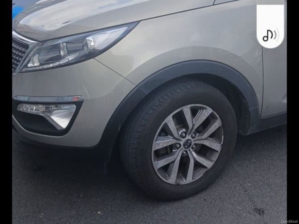 Kia Sportage SUV, Diesel, 2014, Silver