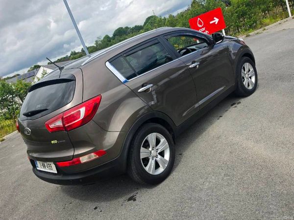 Kia Sportage SUV, Diesel, 2011, Brown