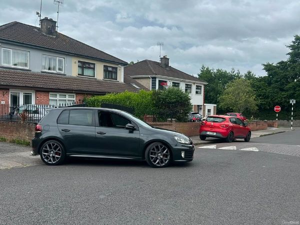 Volkswagen Golf Hatchback, Petrol, 2011, Grey