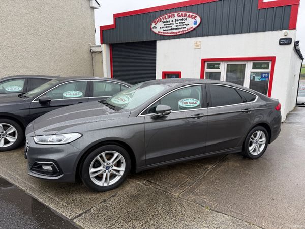 Ford Mondeo Hatchback, Diesel, 2020, Grey