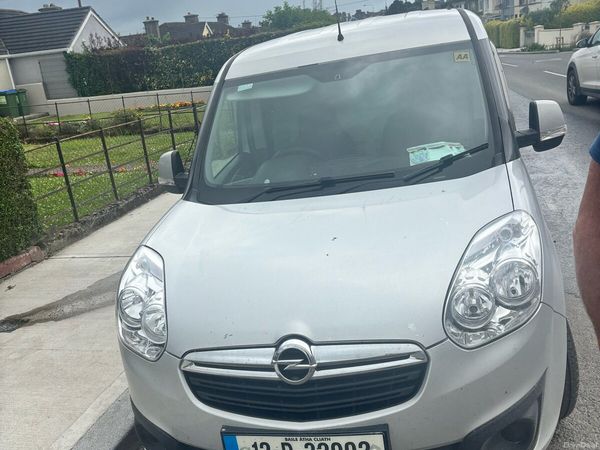 Opel Combo Van, Diesel, 2012, Silver