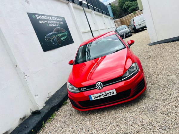 Volkswagen Golf Hatchback, Diesel, 2016, Red