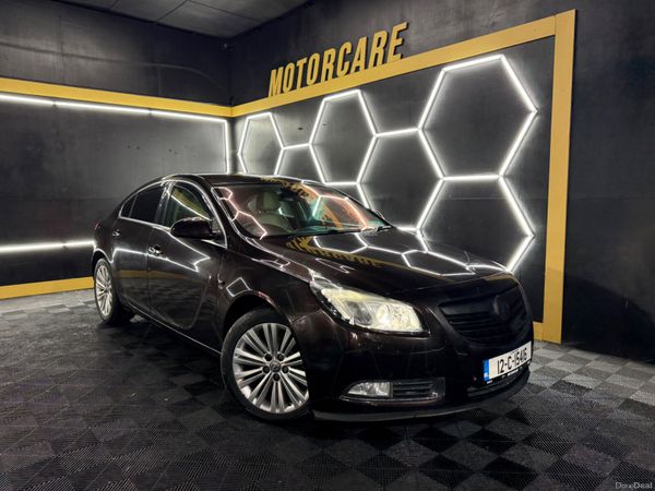 Vauxhall Insignia Hatchback, Diesel, 2012, Brown