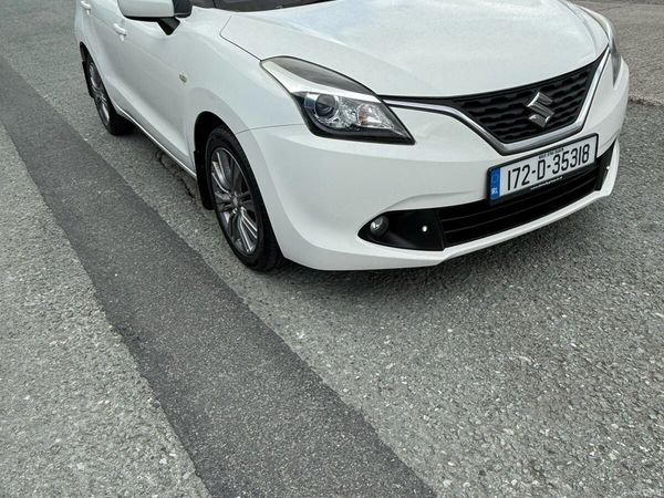 Suzuki Baleno Hatchback, Petrol, 2017, White