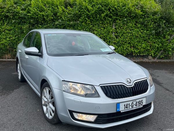 Skoda Octavia Hatchback, Diesel, 2014, Silver