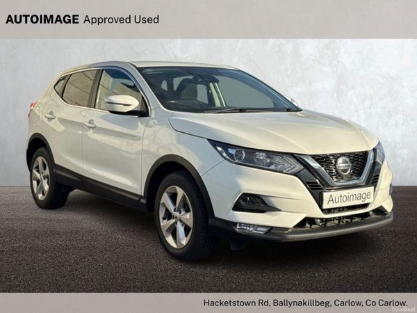 Nissan Qashqai Hatchback, Diesel, 2019, White