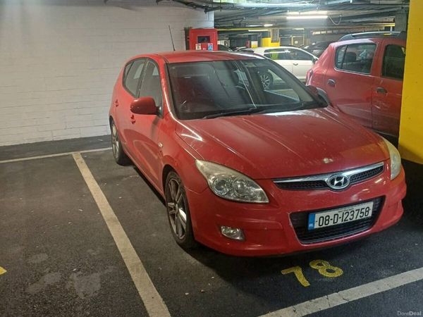 Hyundai i30 Hatchback, Diesel, 2008, Red