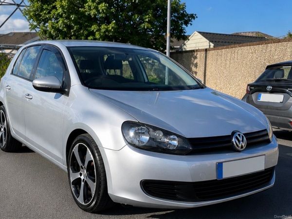 Volkswagen Golf Hatchback, Petrol, 2011, Silver