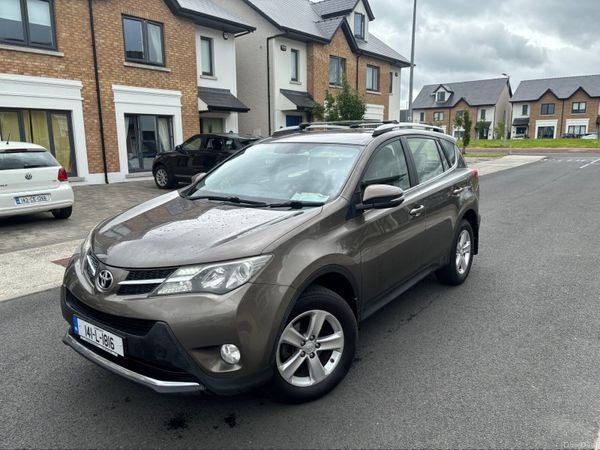 Toyota RAV4 SUV, Diesel, 2014, Beige