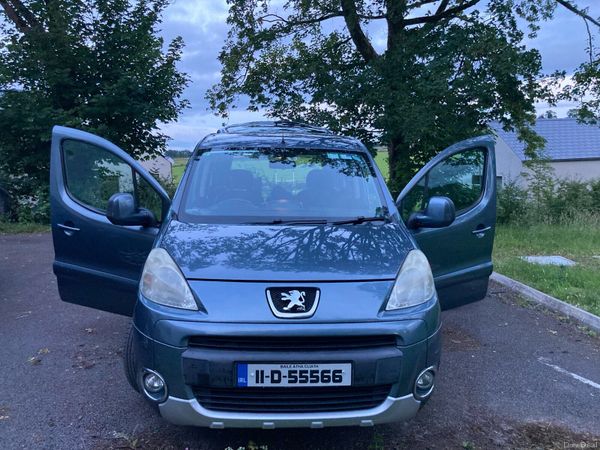 Peugeot Partner Tepee MPV, Diesel, 2011, Grey