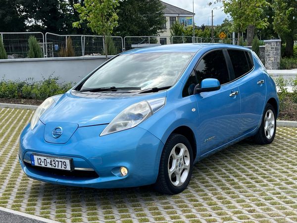 Nissan Leaf Hatchback, Electric, 2012, Blue