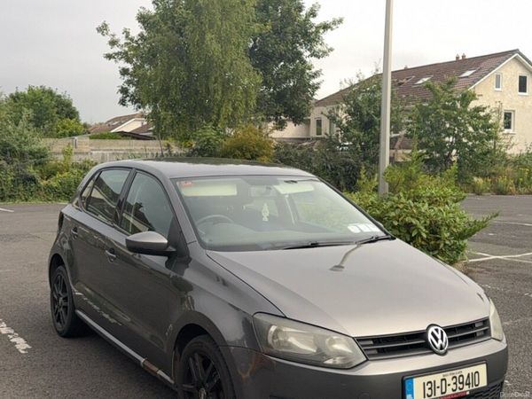 Volkswagen Polo Hatchback, Petrol, 2013, Grey