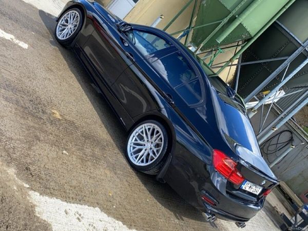 BMW 3-Series Saloon, Diesel, 2012, Black
