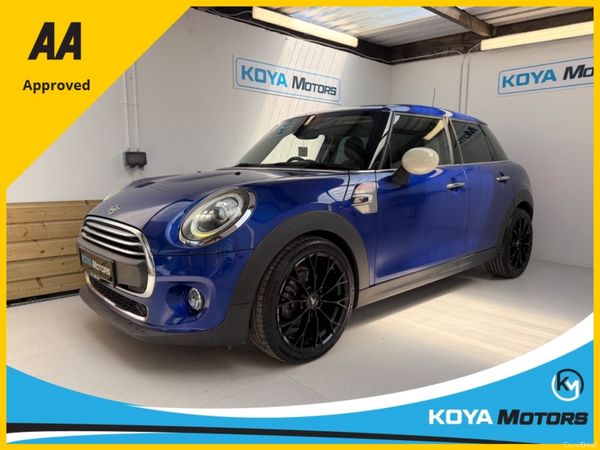 Mini Cooper Hatchback, Petrol, 2019, Blue