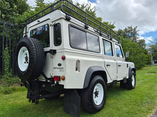 Land Rover Defender SUV, Diesel, 2000, Black