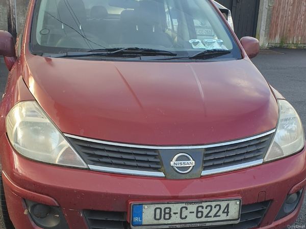 Nissan Tiida Saloon, Petrol, 2008, Red