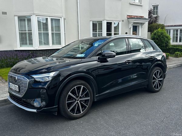 Audi Q4 e-tron SUV, Electric, 2024, Black