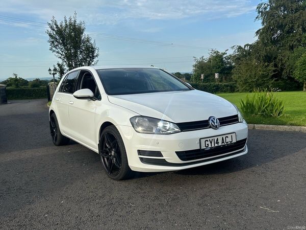Volkswagen Golf Hatchback, Diesel, 2014, White