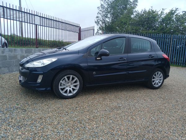 Peugeot 308 Hatchback, Diesel, 2011, Blue