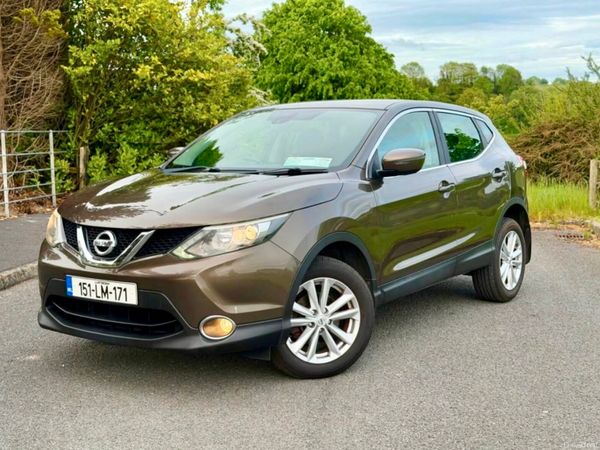 Nissan Qashqai Hatchback, Diesel, 2015, Brown
