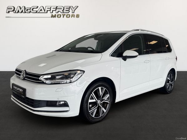 Volkswagen Touran MPV, Diesel, 2021, White
