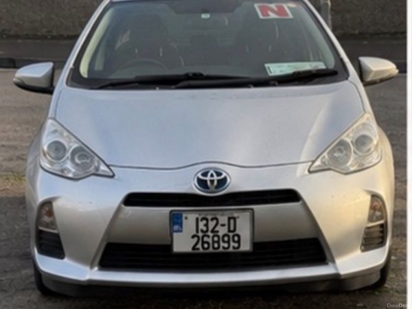 Toyota Aqua Hatchback, Petrol Hybrid, 2013, Silver