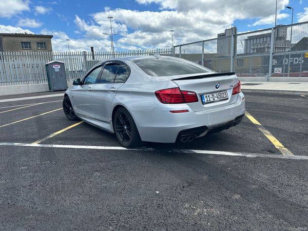 BMW 5-Series Saloon, Diesel, 2011, Silver