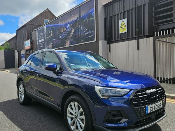 Audi Q3 SUV, Petrol Plug-in Hybrid, 2023, Blue