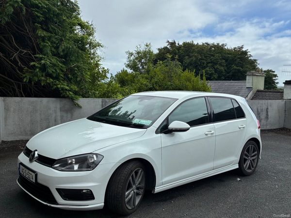 Volkswagen Golf Hatchback, Petrol, 2014, White