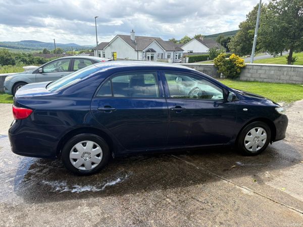 Toyota Corolla Saloon, Petrol, 2007, Blue