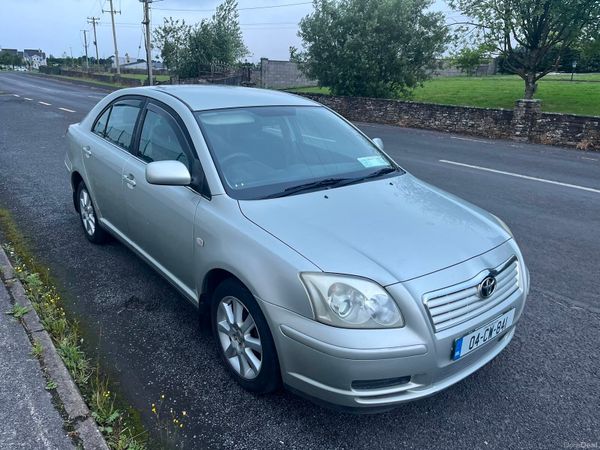 Toyota Avensis Hatchback, Petrol, 2004, Silver