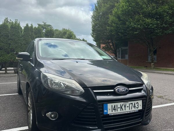 Ford Focus Saloon, Diesel, 2014, Black