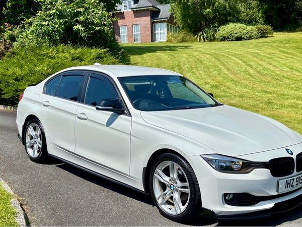 BMW 3-Series Saloon, Petrol, 2013, White