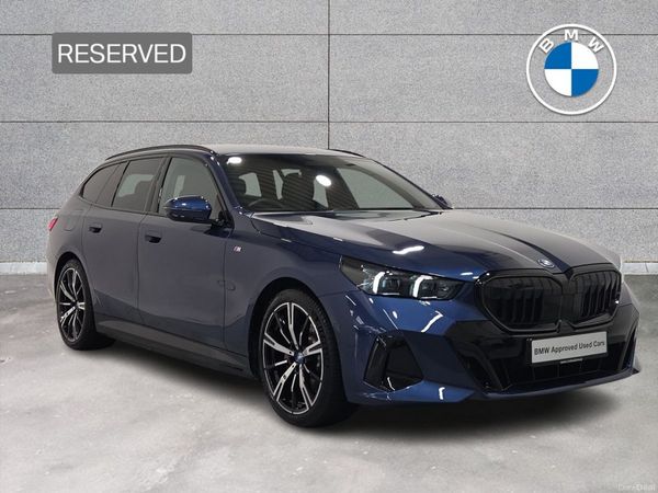 BMW 5-Series Estate, Petrol Plug-in Hybrid, 2025, Blue