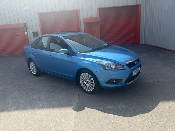 Ford Focus Saloon, Diesel, 2010, Blue