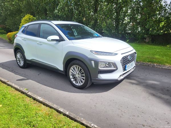 Hyundai KONA MPV, Petrol, 2018, White